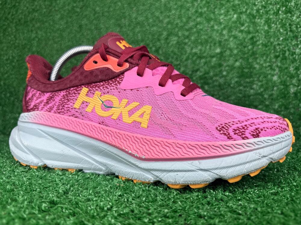 Hoka One One Challenger ATR 7 Womens Size 9 Strawberry Cabernet Pink Shoes